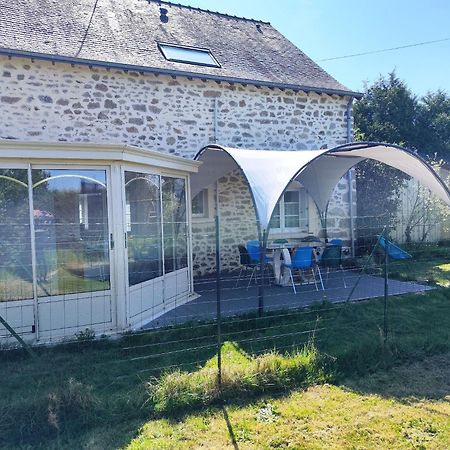 Gite La Rocherie Hambers Buitenkant foto