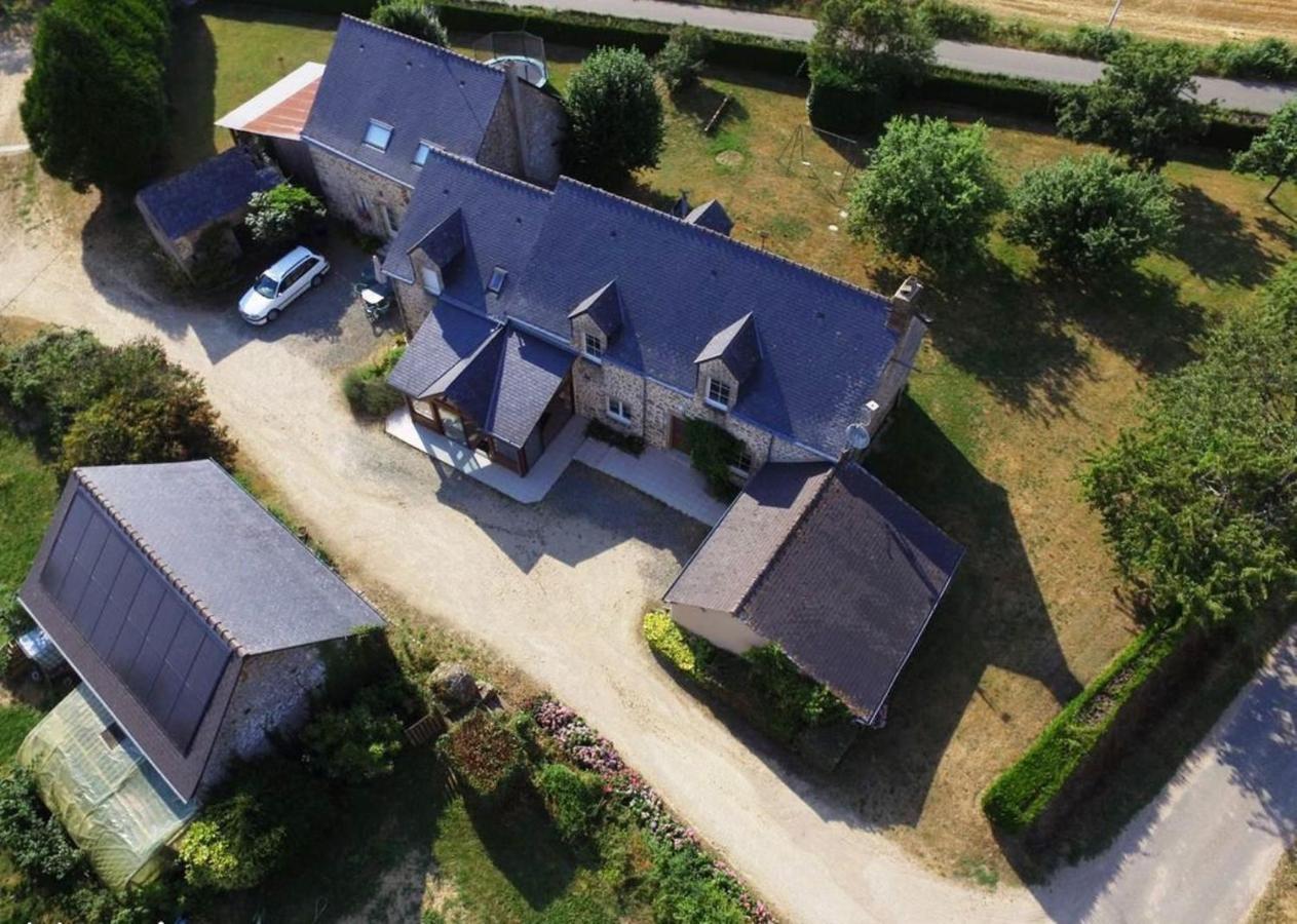 Gite La Rocherie Hambers Buitenkant foto